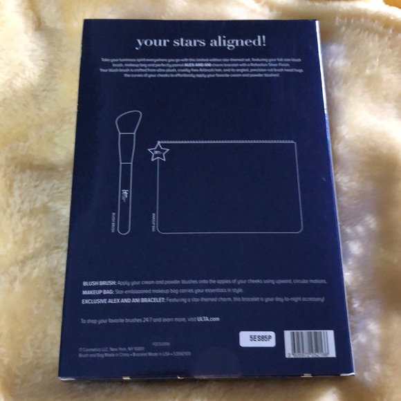 Alex and Ani Exclusive It brushes for Ulta - Picture 2 of 4
